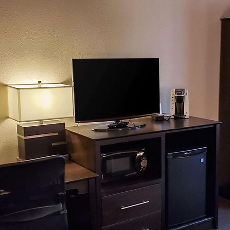 Quality Inn Atchison Екстериор снимка