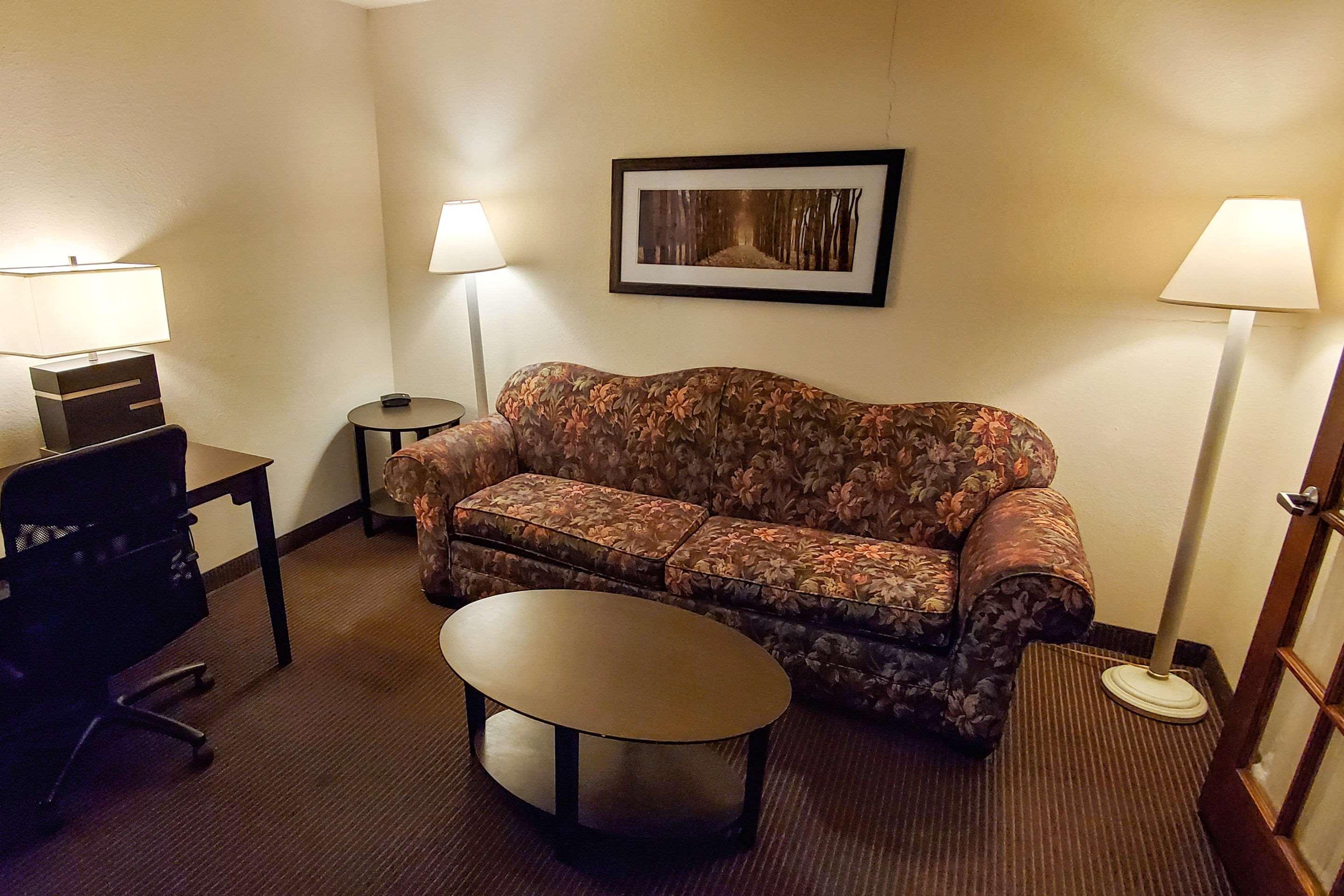 Quality Inn Atchison Екстериор снимка