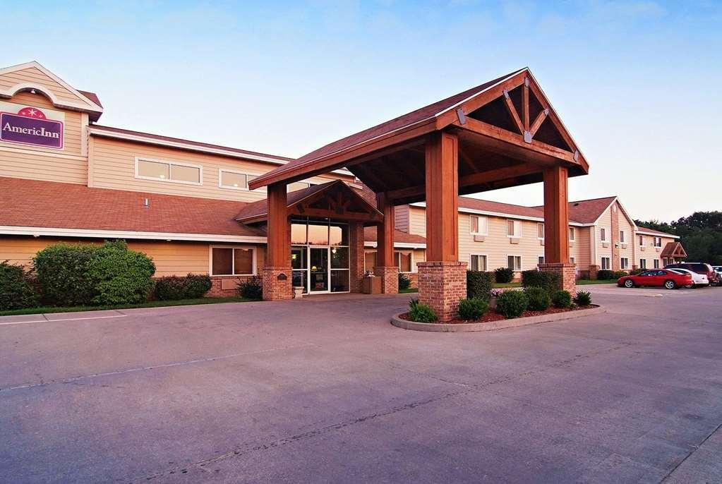 Quality Inn Atchison Екстериор снимка