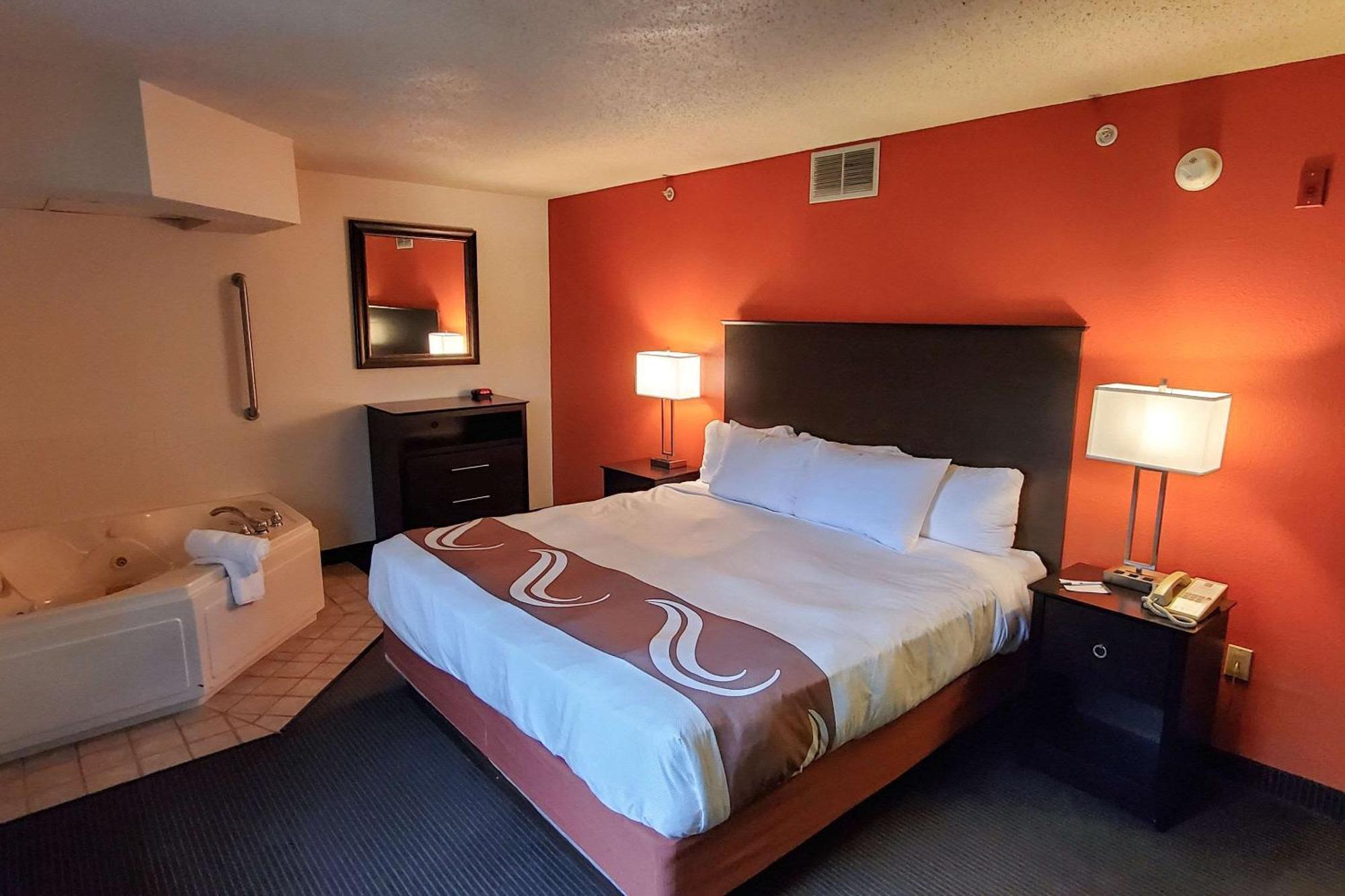 Quality Inn Atchison Екстериор снимка
